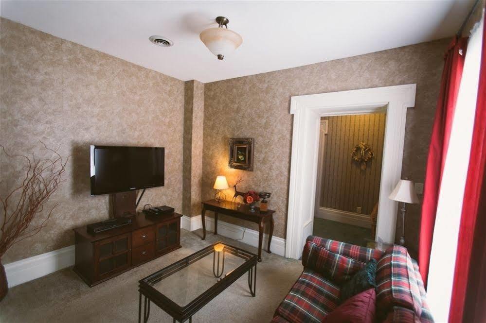 The Mount Vernon Inn Exteriör bild